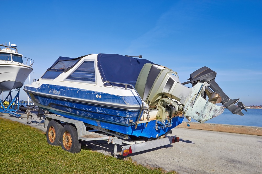 pleasure boat