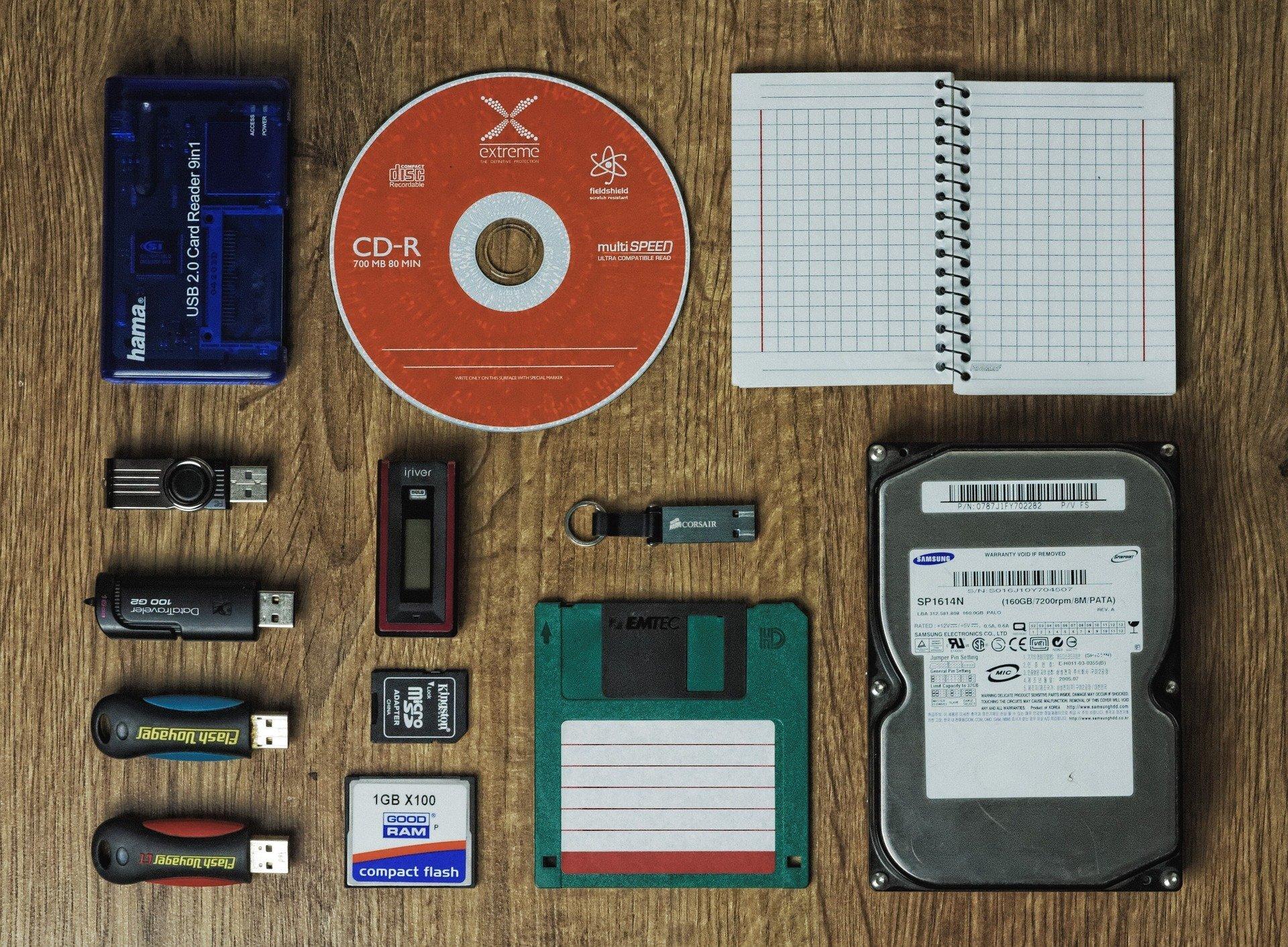 Different ways to store data